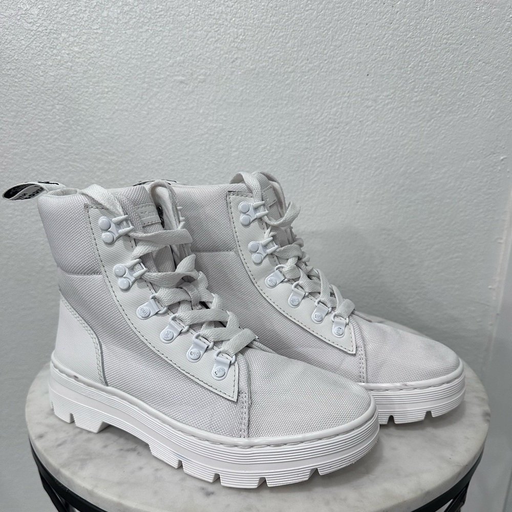 Dr. Martens Combs Women’s Poly Casual Boots Size 6 - Color White Ajax - Picture 4 of 16